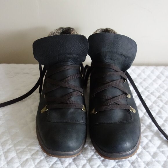 Merrell Eventyr Bluff Waterproof Hiking Boots – Wmns 9.5 - Picture 6 of 11